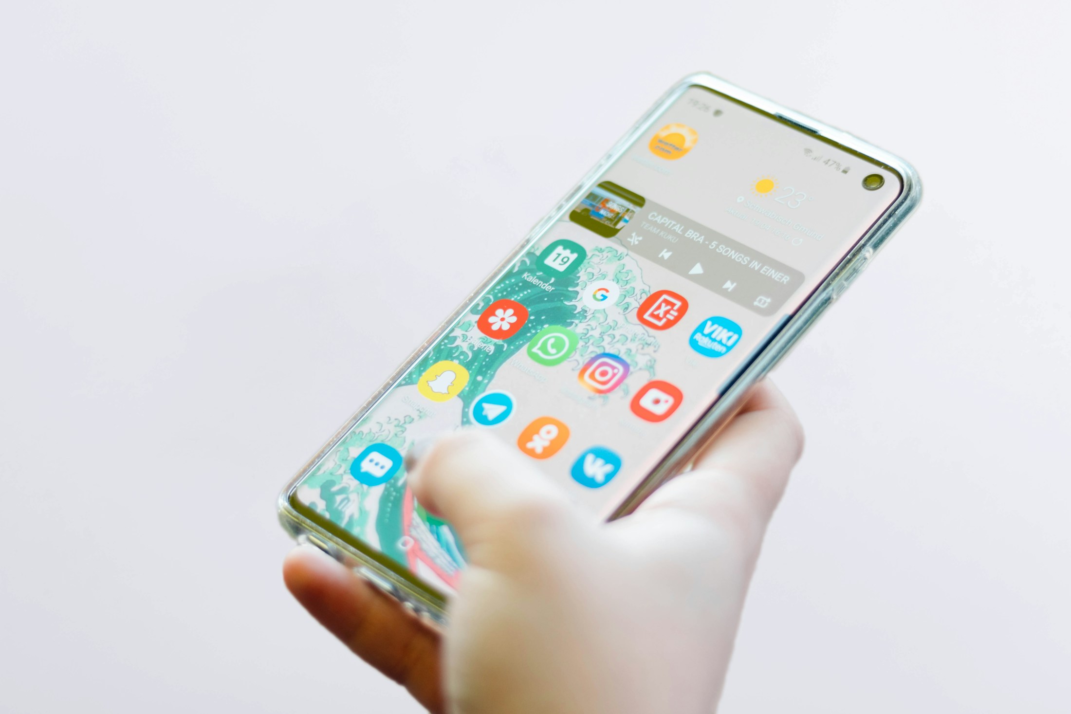 Symbolbild viele Software-Tools auf einem Smartphone
